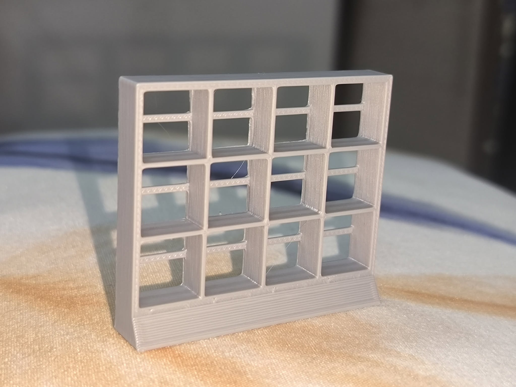 TIRE RACK MINI SCALE
