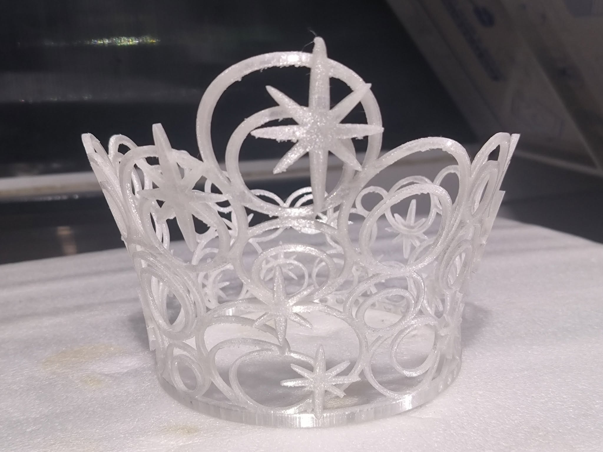 TRANSLUCENT CROWN