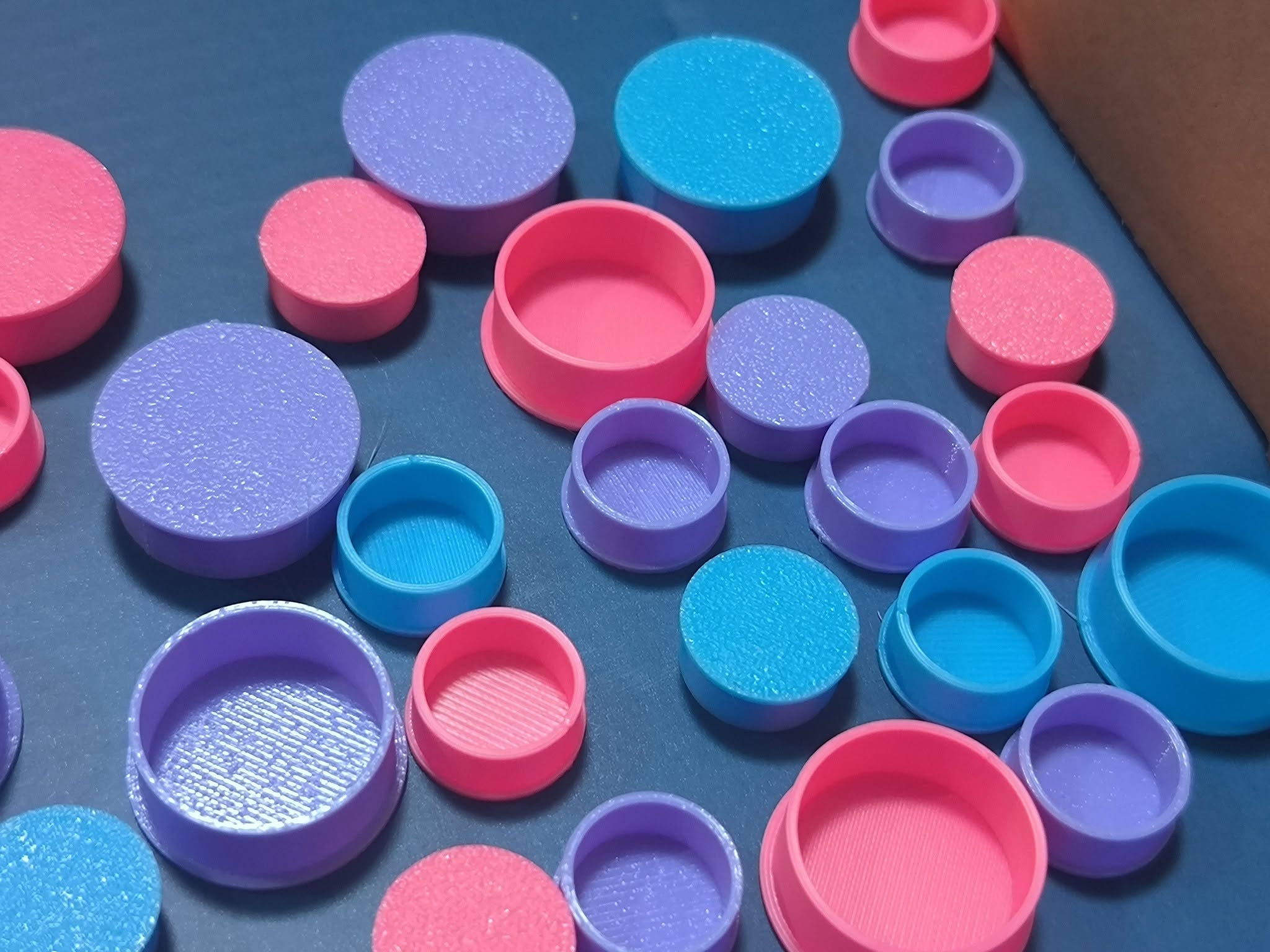 VIAL CUPS